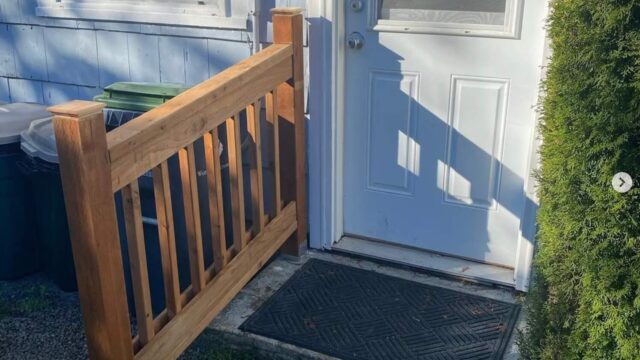 Handrail 2